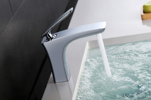 Смеситель для раковины Lemark Bellario (LM6806C) фото 3