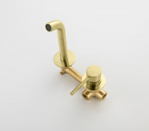 Смеситель для раковины встроенный Timo Saona 2372/17SM золото матовое фото 4