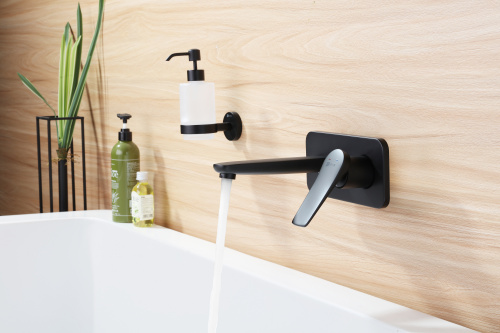 Смеситель для раковины Lemark Bronx (LM3726BL) фото 3