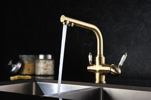 Смеситель для кухонной мойки Lemark Villa (LM4861B) фото 3