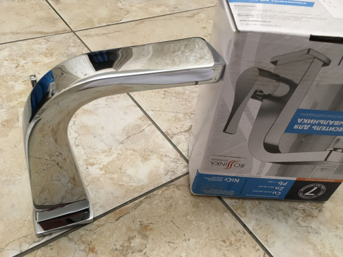 Смеситель для раковины Rossinka RS34 (RS34-12U) фото 3