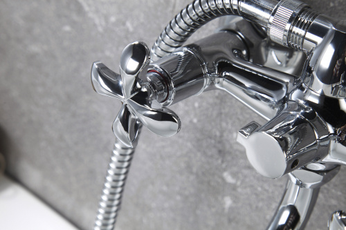 Смеситель для ванны Lemark Flora (LM0151C) фото 3