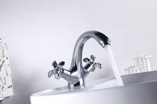 Смеситель для раковины Lemark Flora (LM0106C) фото 3