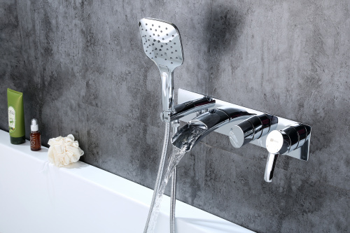 Смеситель для ванны с душем Lemark Atlantiss (LM3224C) фото 3
