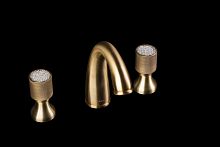 Смеситель для умывальника на 3 отверстия