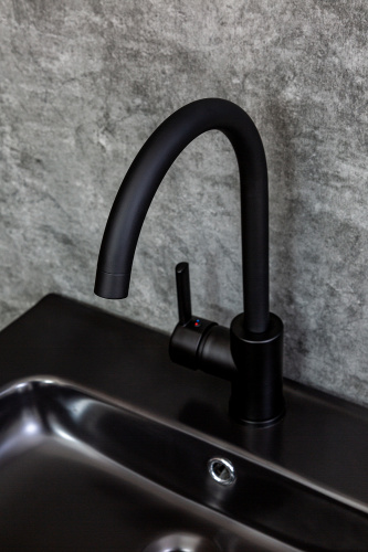 Смеситель для кухни OneLife P04-001b полимерный фото 5