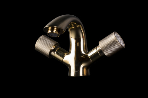 Смеситель для умывальника