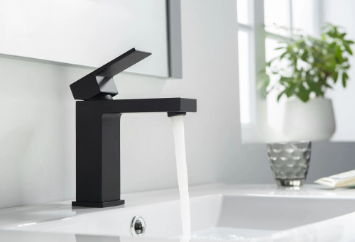 Смеситель для раковины Timo Selene черный (2061/03F) фото 3