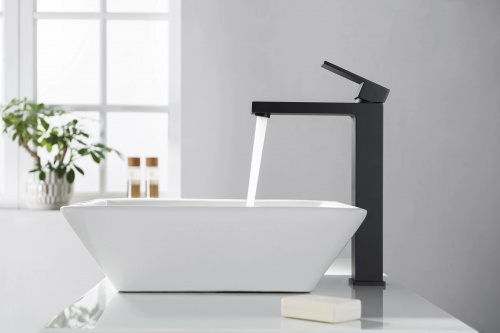 Смеситель для раковины-чаши Timo Selene черный (3061/03F) фото 5