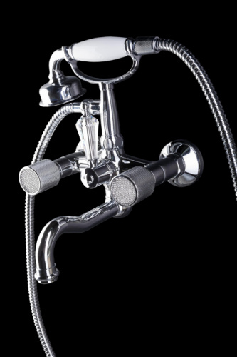 Смеситель для ванны(душевой комплект)